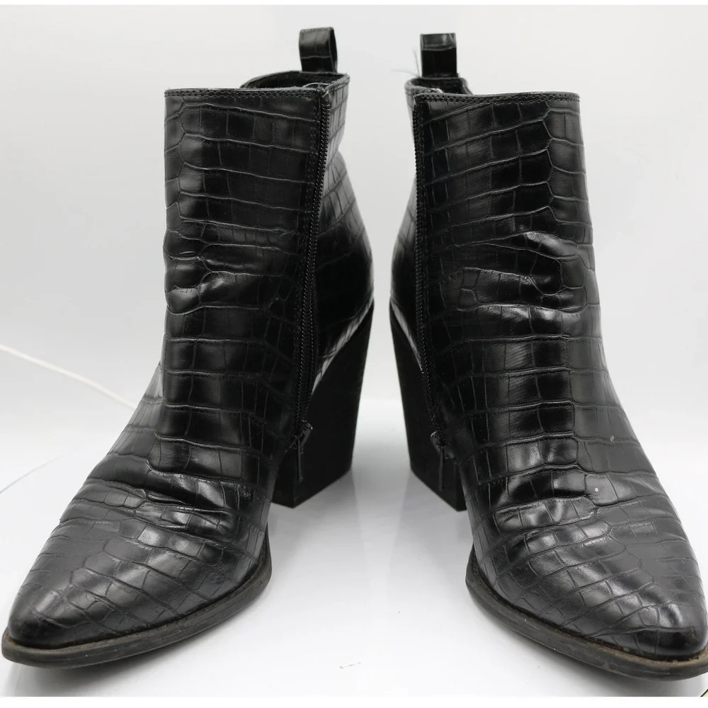 Soul Naturalizer Micah Black Faux Croc Embossed Block Heel Ankle Boots Sz 10M‎